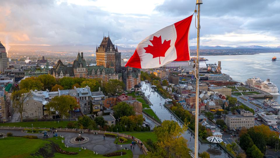 Comprehensive travel to Canada: our master advice